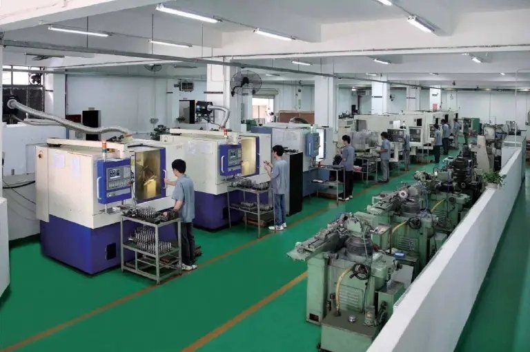 生產(chǎn)車間 生產(chǎn)車間